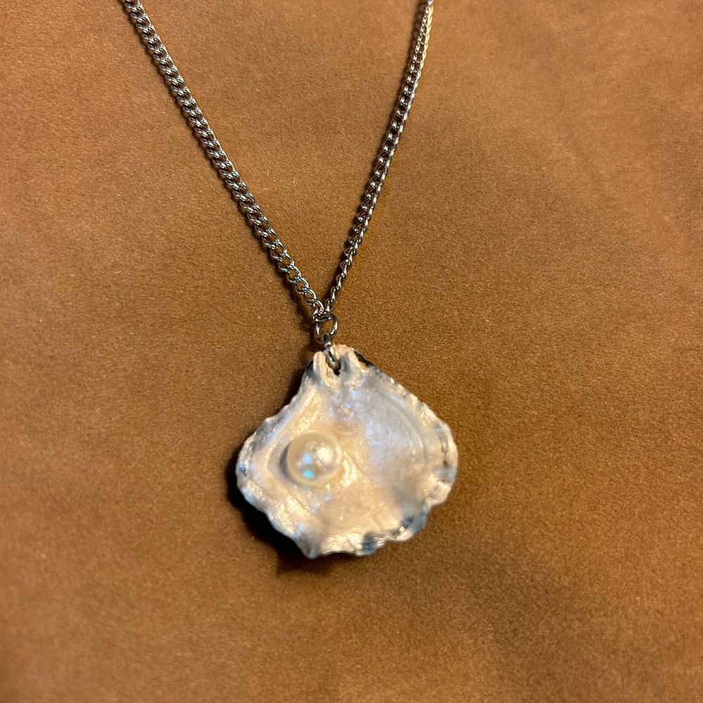 Reversible Shell Necklace